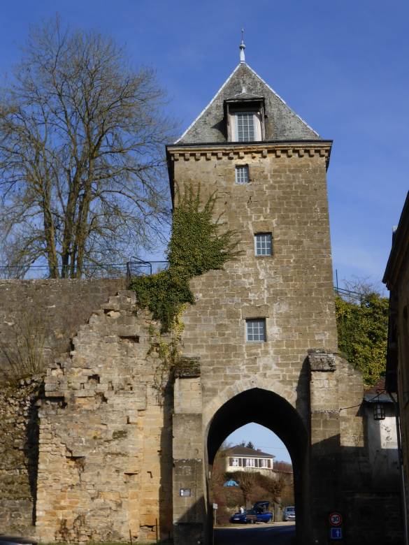 Culture et patrimoine - Lieux à découvrir - Tour Porte de Bourgogne